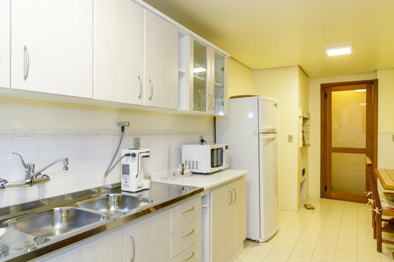 Apartamento Amplo E Aconchegante Na Av Das Hortencias No Centro De 그라마도 외부 사진