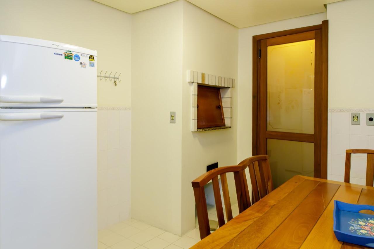 Apartamento Amplo E Aconchegante Na Av Das Hortencias No Centro De 그라마도 외부 사진