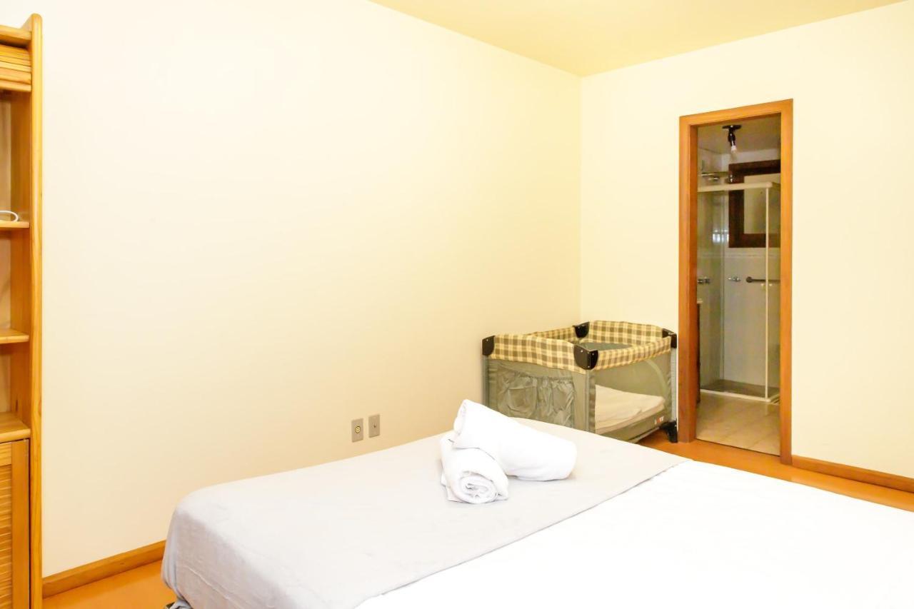 Apartamento Amplo E Aconchegante Na Av Das Hortencias No Centro De 그라마도 외부 사진